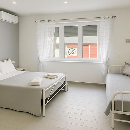 Ferienwohnung La Dimora Di Antonietta Neapel Exterior foto
